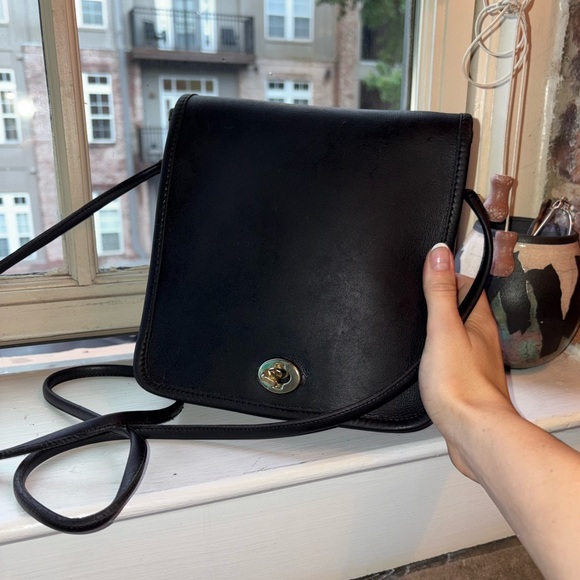 Vintage 80s Leather Coach Bag - Picture 1 of 10